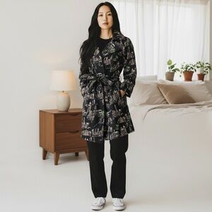 SILKLAND VTG  Asian Print Black Cotton Blend Women’s Spring Coat